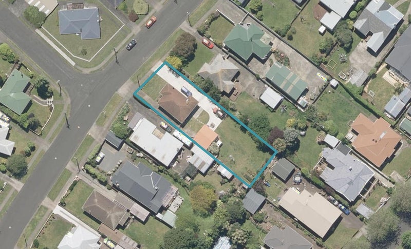 21 Selwyn Crescent, College Estate, Whanganui - Carousel 1