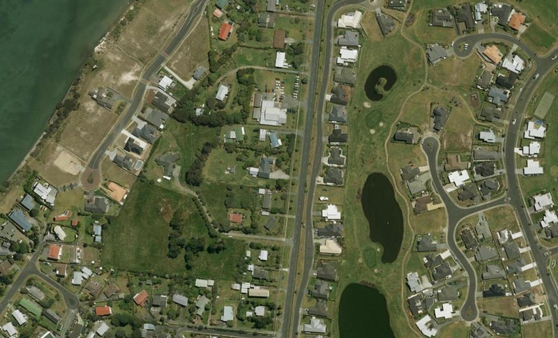 308 One Tree Point Road, One Tree Point, Whangārei - Carousel 1