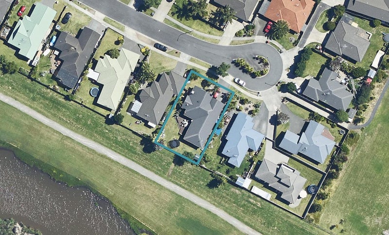 68 Calypso Drive, Papamoa Beach, Papamoa - Carousel 1