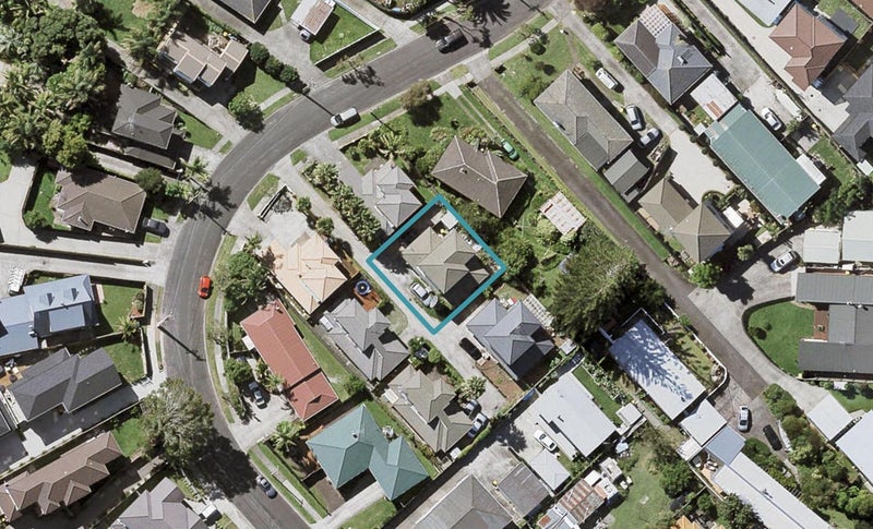 58A Millen Avenue, Pakuranga, Auckland - Carousel 1