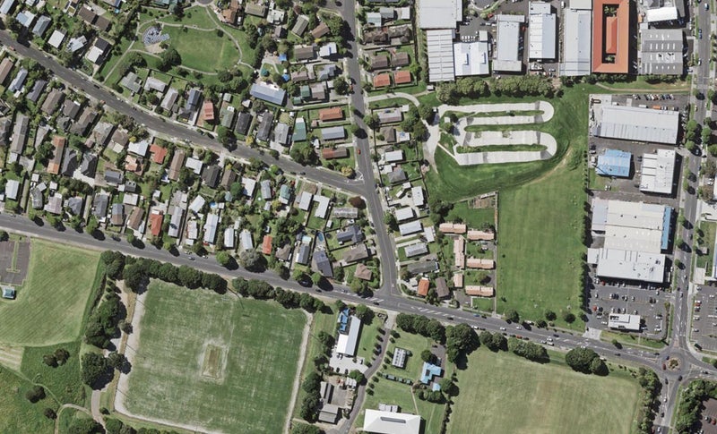 57B Howard Hunter Avenue, Saint Johns, Auckland - Carousel 1