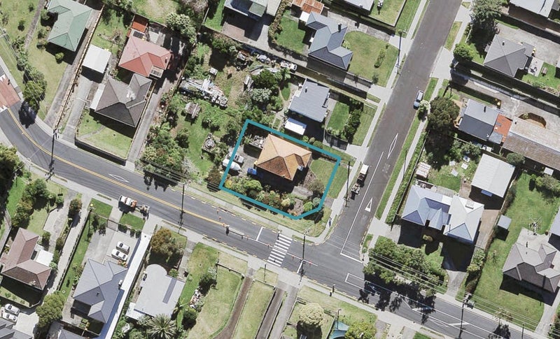 2 Copley Street, New Lynn, Auckland - Carousel 1