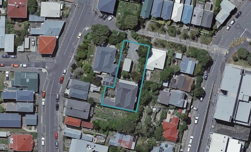 39 Drummond Street, Mount Cook, Wellington - Carousel 1