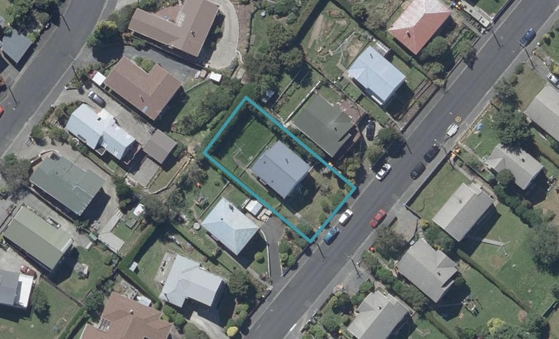 12 Hanlon Street, Halfway Bush, Dunedin - Carousel 1