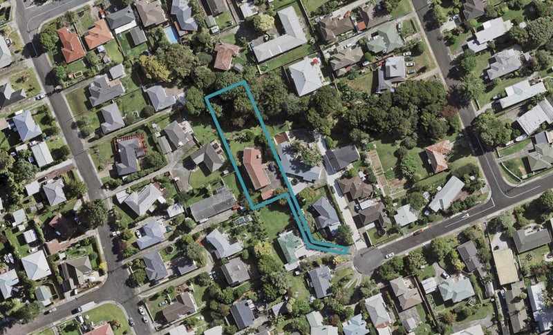 5 Collie Street, Hillpark, Auckland - Carousel 1