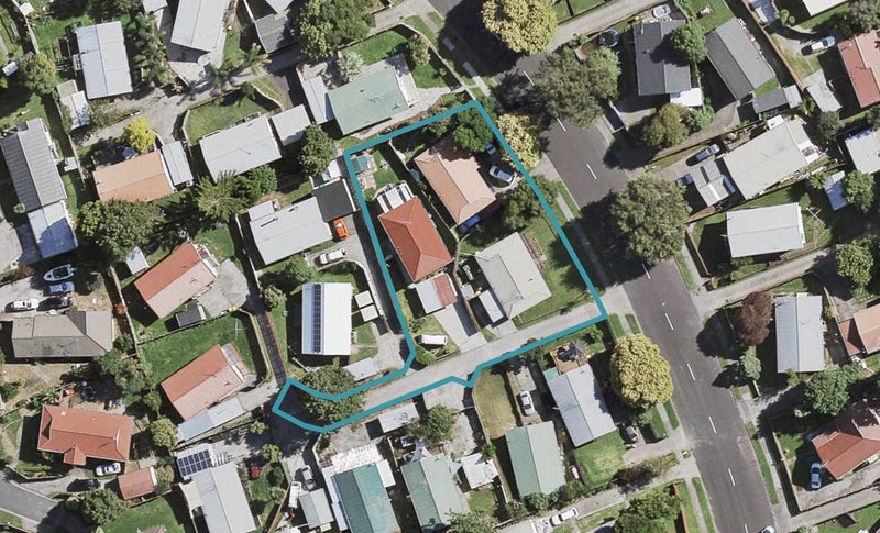 3/18 Nearco Street, Randwick Park, Auckland - Carousel 1