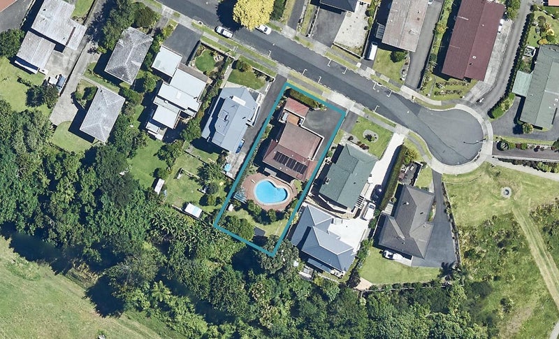 43 Whitaker Street, Otumoetai, Tauranga - Carousel 1