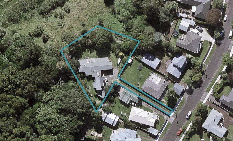 31A Budleigh Street, Frankleigh Park, New Plymouth - Carousel 1