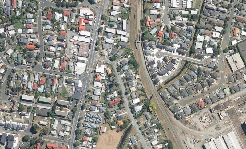 11 York Street, Moera, Lower Hutt - Carousel 1