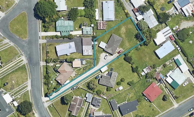 19 Tania Crescent, Western Heights, Rotorua - Carousel 1