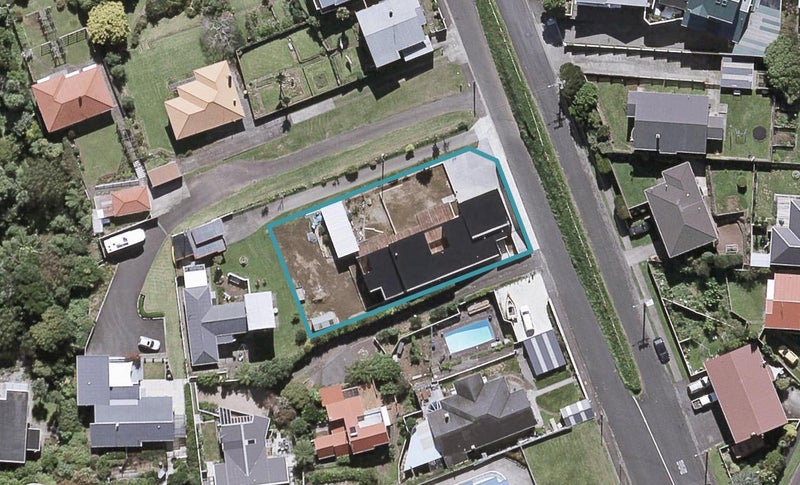 30 Bayly Road, Moturoa, New Plymouth - Carousel 1
