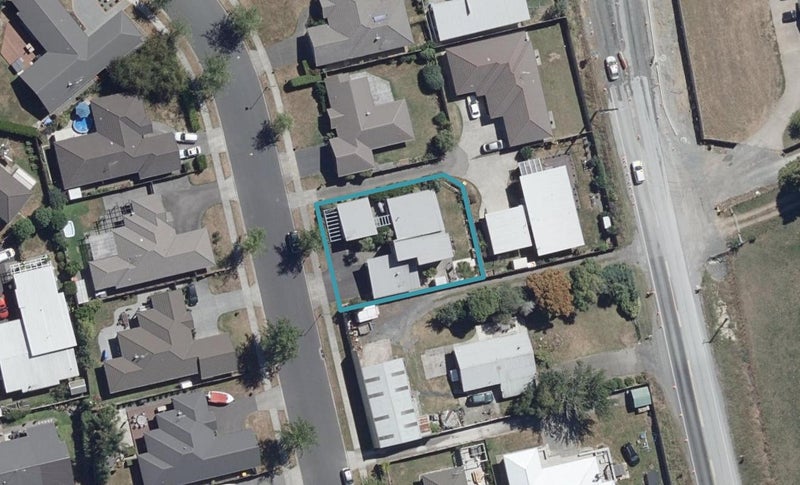 33 Wiltshire Drive, Huntington, Hamilton - Carousel 1