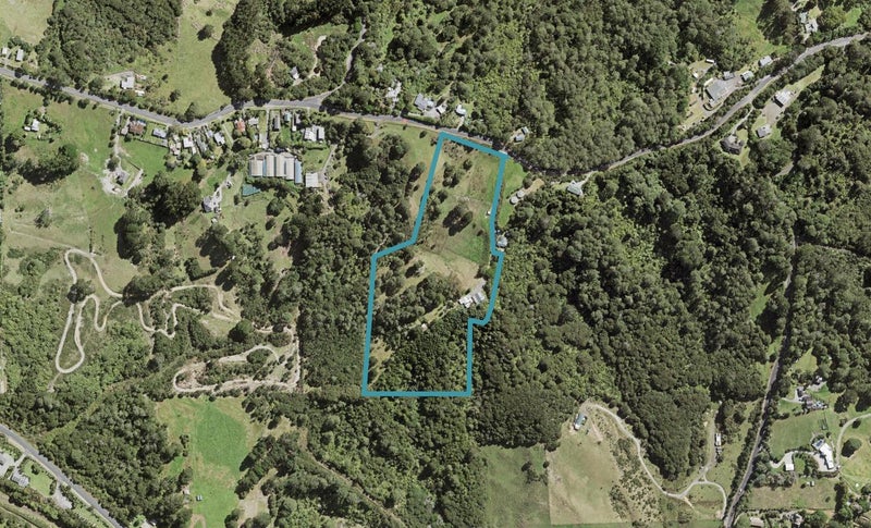 122 Mcentee Road, Waitakere, Auckland - Carousel 1