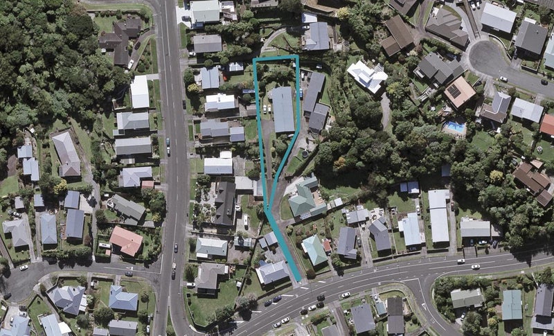 44D Cumberland Street, Merrilands, New Plymouth - Carousel 1
