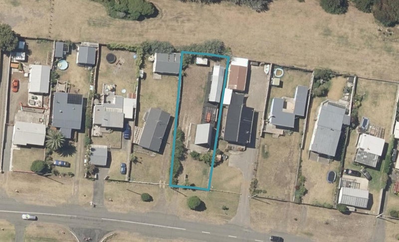 56 Koputara Road, Himatangi Beach, Foxton - Carousel 1