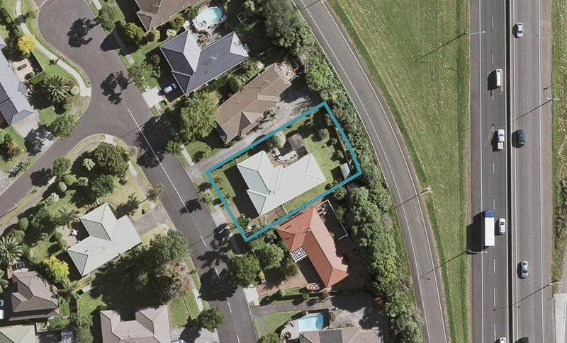 59 Brylee Drive, Conifer Grove, Takanini - Carousel 1