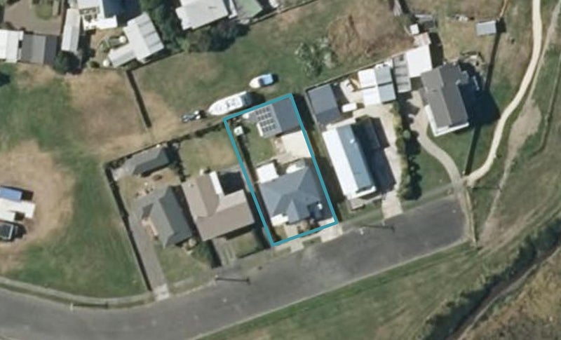 63 Hartley Street, Foxton Beach, Foxton - Carousel 1