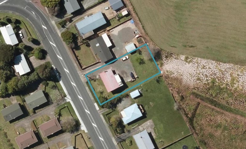 8 Corks Road, Kamo, Whangarei - Carousel 1