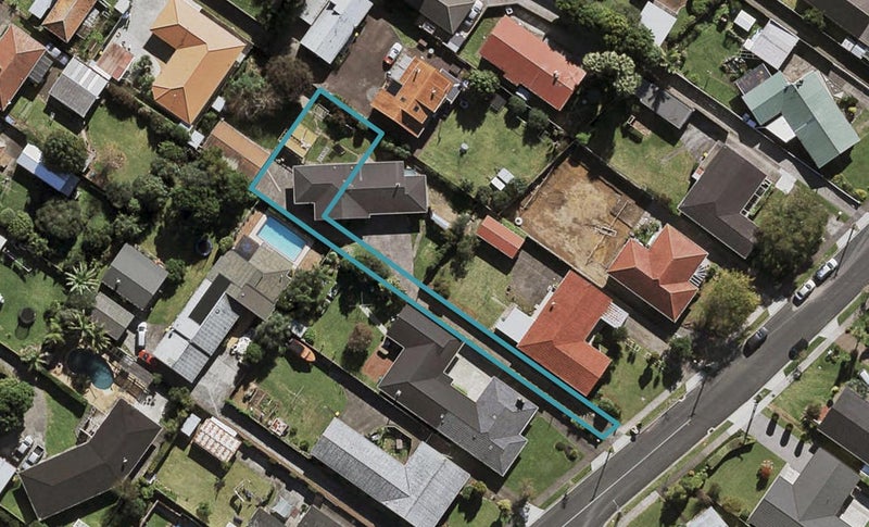 18D Buckingham Crescent, Manukau, Auckland - Carousel 1