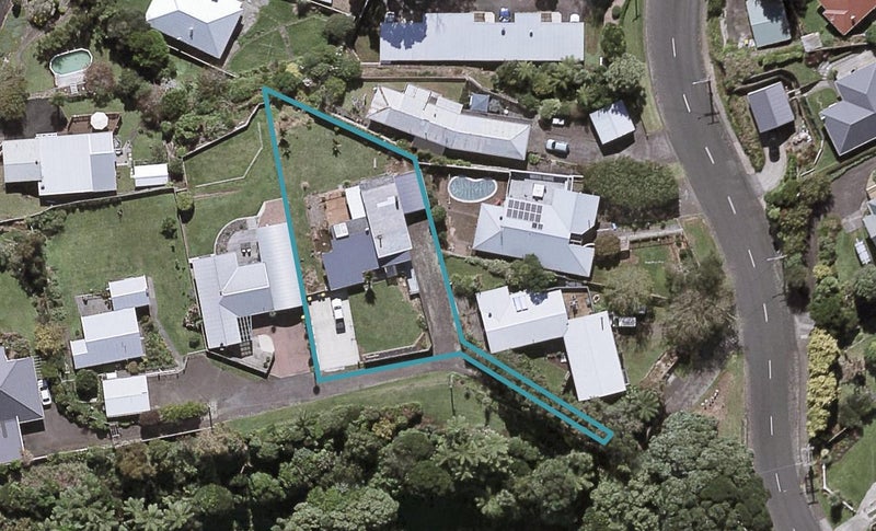 56A Queens Road, Glen Avon, New Plymouth - Carousel 1
