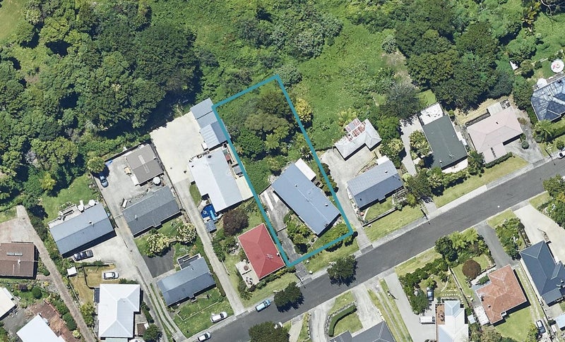 25 Wellesley Grove, Gate Pa, Tauranga - Carousel 1