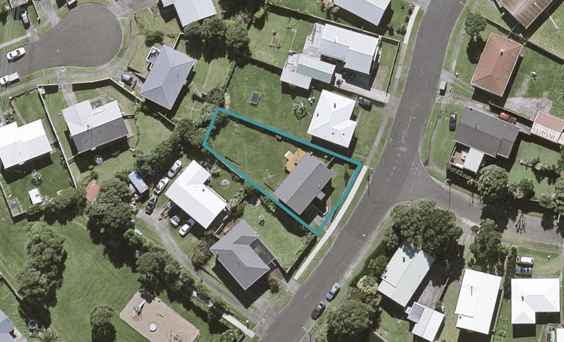 60 Marama Crescent, Spotswood, New Plymouth - Carousel 1