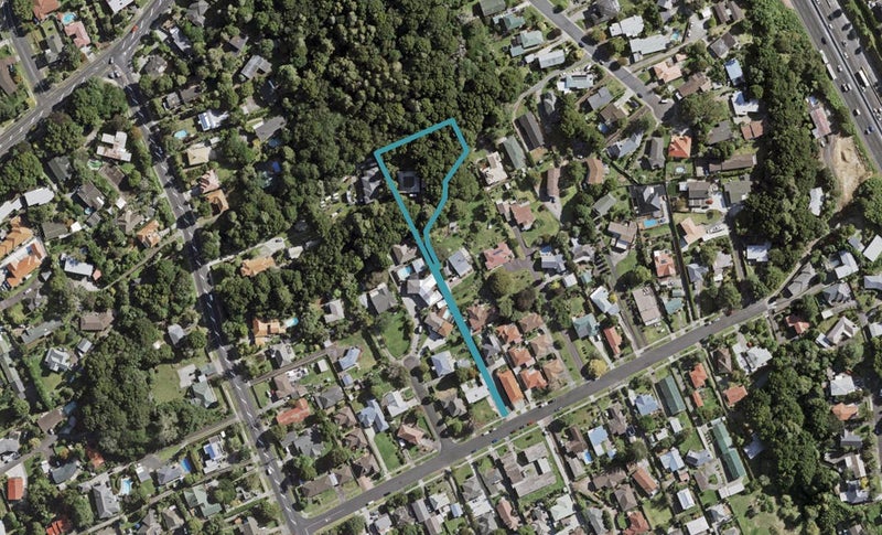 16 Arthur Road, Hillpark, Auckland - Carousel 1