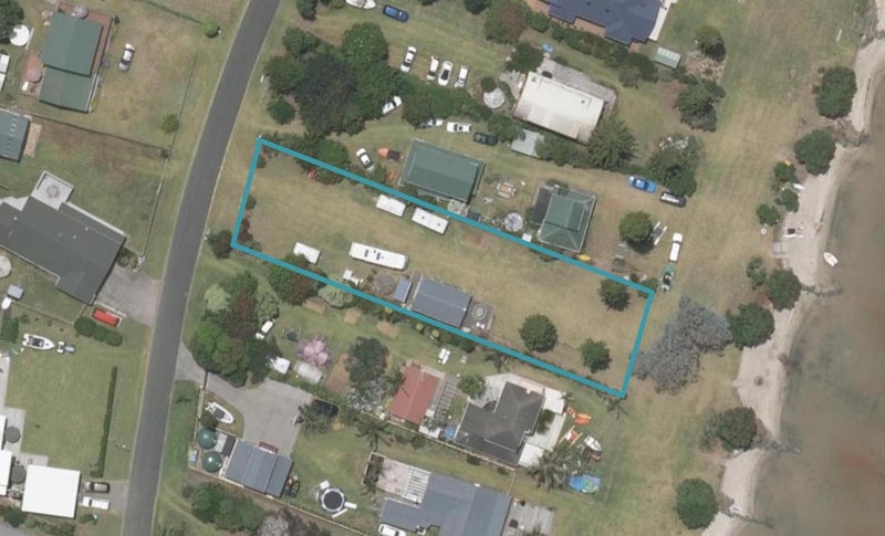 55 Lincoln Street, Mangawhai Heads, Mangawhai - Carousel 1