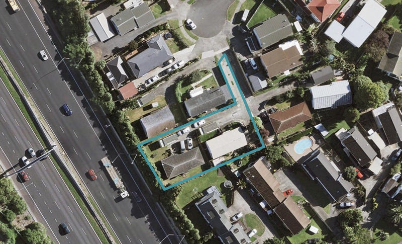 2/8 Kimdale Place, Totara Heights, Auckland - Carousel 1