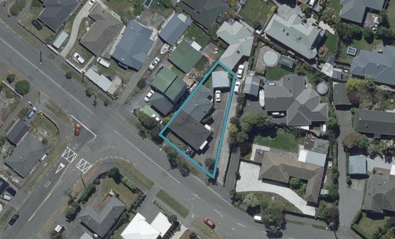 2/252 Lake Terrace Road, Shirley, Christchurch - Carousel 1