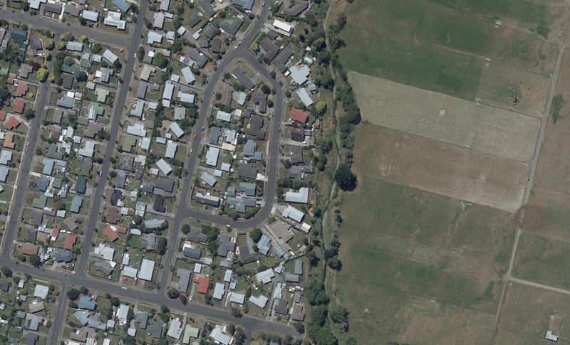 17 Willowbank Crescent, Feilding, Feilding - Carousel 1