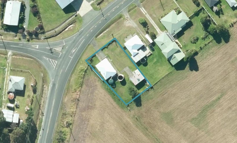 16 West Coast Road, Te Kopuru - Carousel 1