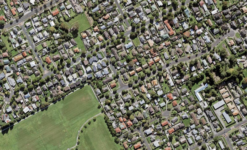 6 Kiritoa Street, Avondale, Auckland - Carousel 1