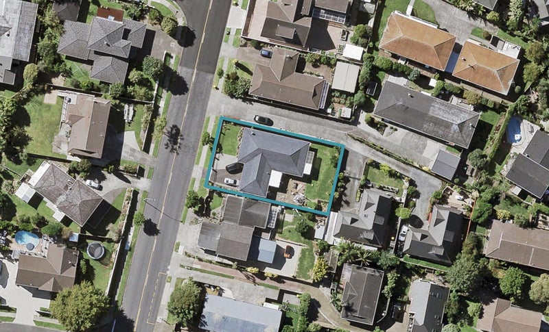 115 Glenmore Road, Sunnyhills, Auckland - Carousel 1