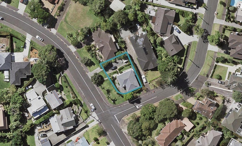 28A Nihill Crescent, Mission Bay, Auckland - Carousel 1