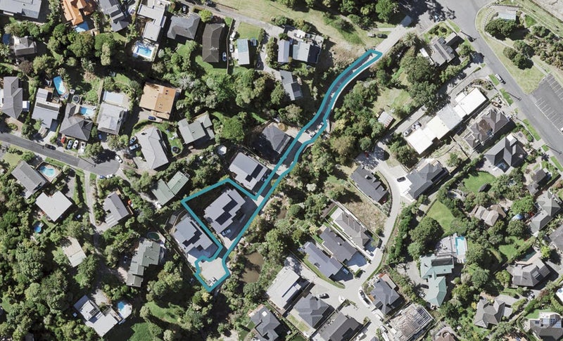 214 Mellons Bay Road, Mellons Bay, Auckland - Carousel 1