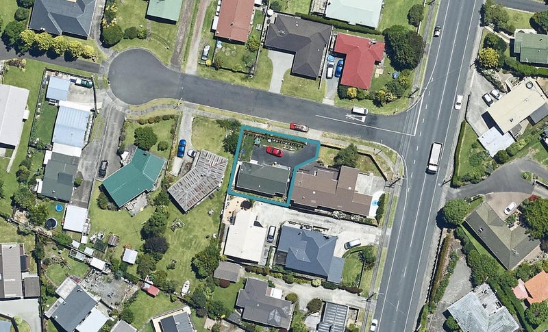 2 Wayne Place, Judea, Tauranga - Carousel 1