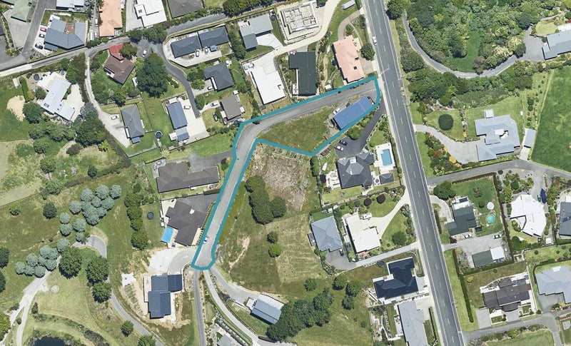 1 Flight Valley Way, Welcome Bay, Tauranga - Carousel 1