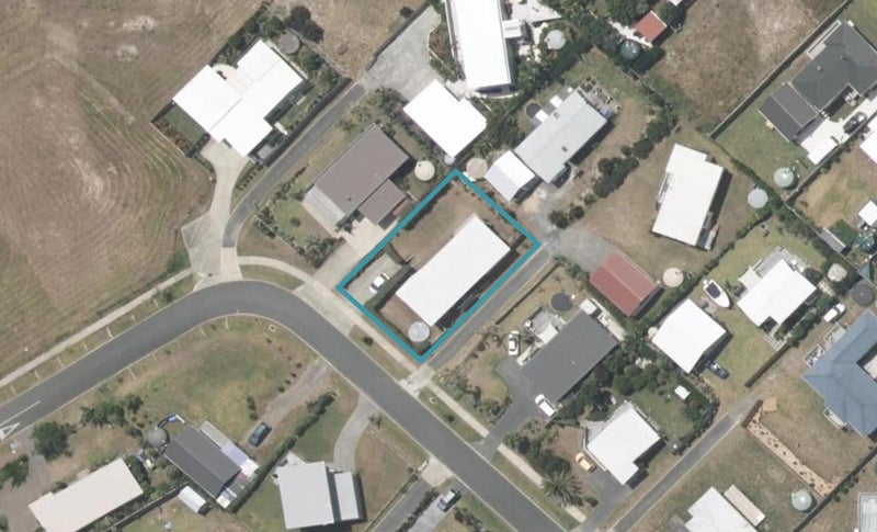 13 Norfolk Drive, Mangawhai Heads, Mangawhai - Carousel 1