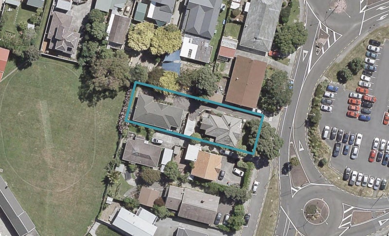 2/51 Oxford Terrace, Hutt Central, Lower Hutt - Carousel 1