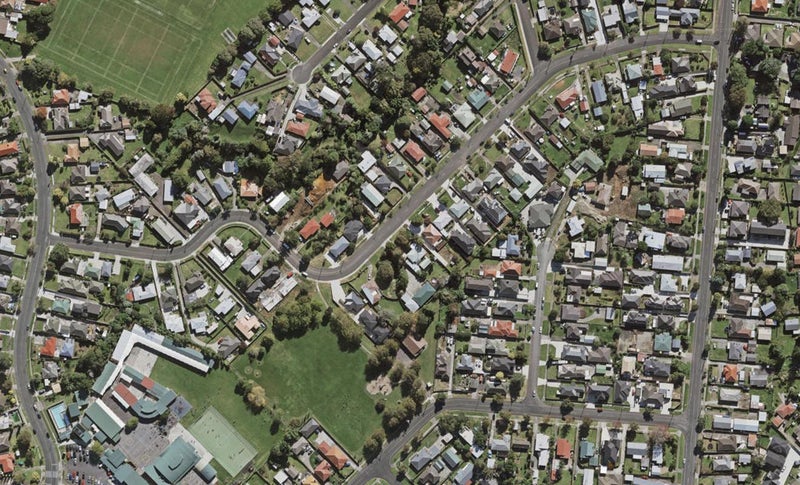 34B Landon Avenue, Māngere East, Auckland - Carousel 1