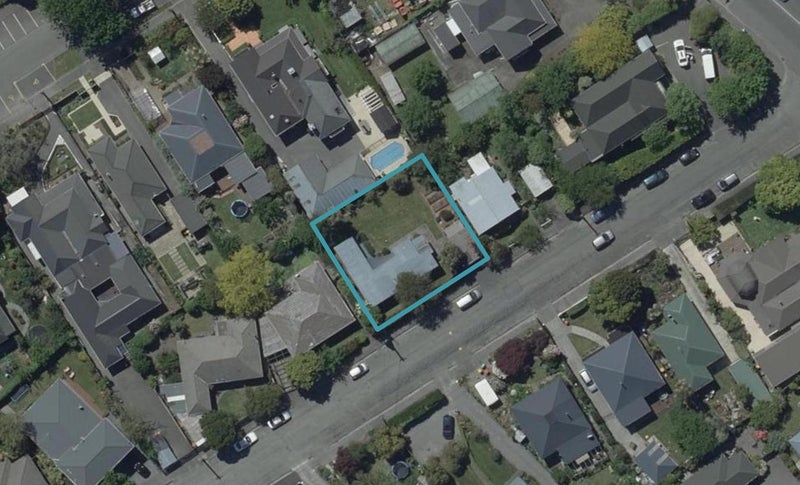8 Reeves Road, Opawa, Christchurch - Carousel 1