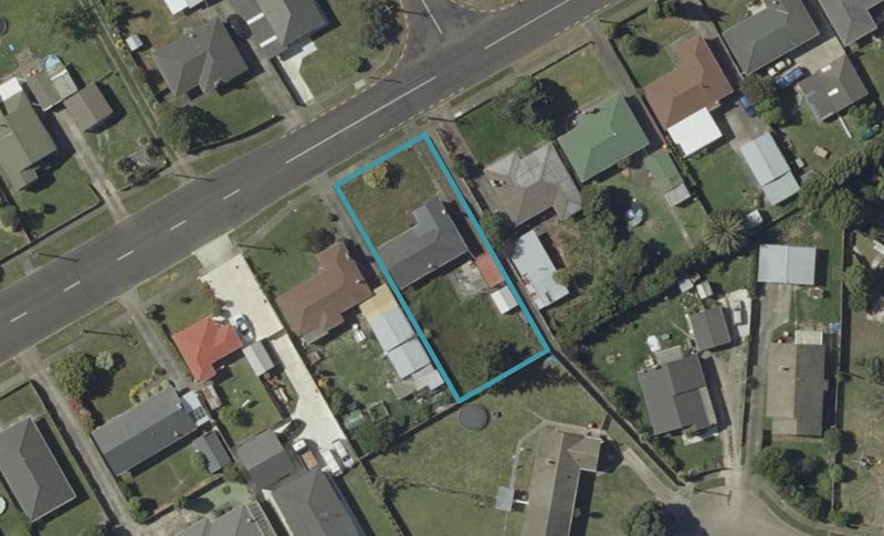 12 Ronberg Street, Highbury, Palmerston North - Carousel 1