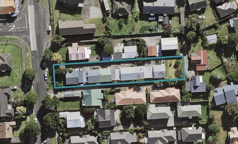4/17 Waitangi Road, Onehunga, Auckland - Carousel 1