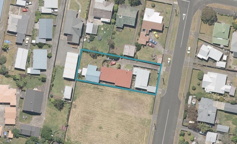 6A Cambridge Street, Gonville, Whanganui - Carousel 1