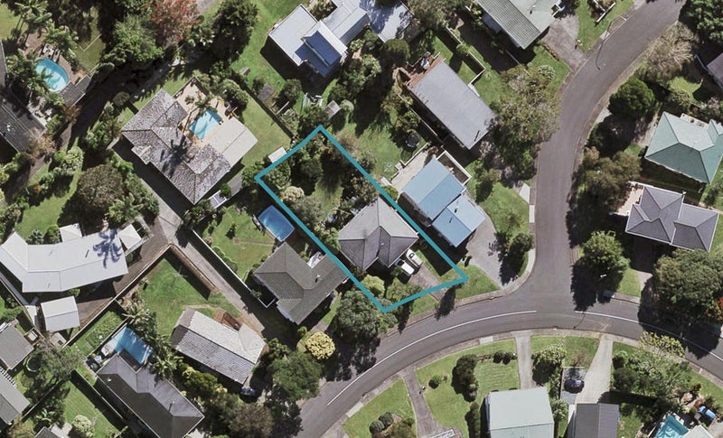 14 Marywil Crescent, Hillcrest, Auckland - Carousel 1
