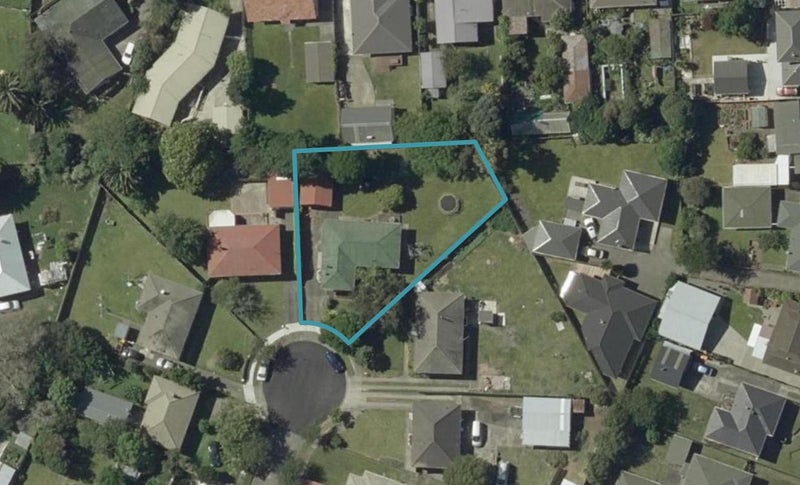 9 Selby Place, Hokowhitu, Palmerston North - Carousel 1