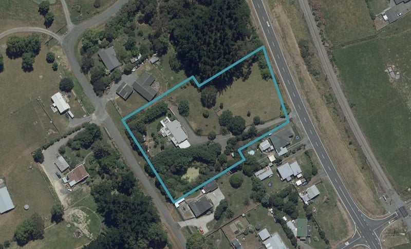 1125 Halcombe Road, Halcombe, Feilding - Carousel 1