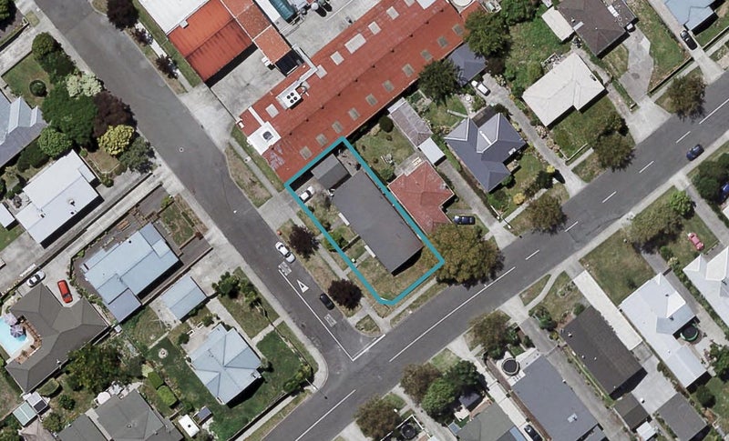 918 Avenue Road East, Parkvale, Hastings - Carousel 1