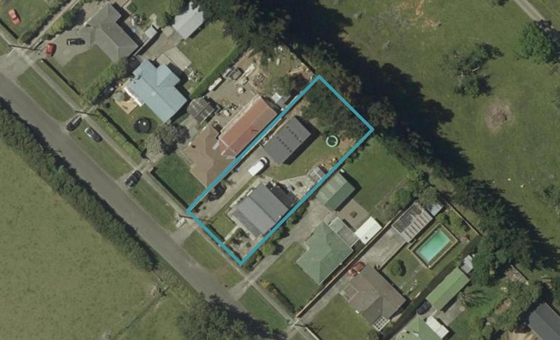 37 Hewitts Road, Linton, Palmerston North - Carousel 1
